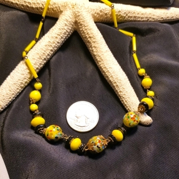 Vintage Italian Venetian Murano Glass Necklace - Picture 5 of 8